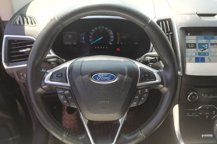 Used Ford Edge 2018 EcoBoost 245 Two-Wheel-Drive Titanium 7-Seater China V Standard Steering Wheel