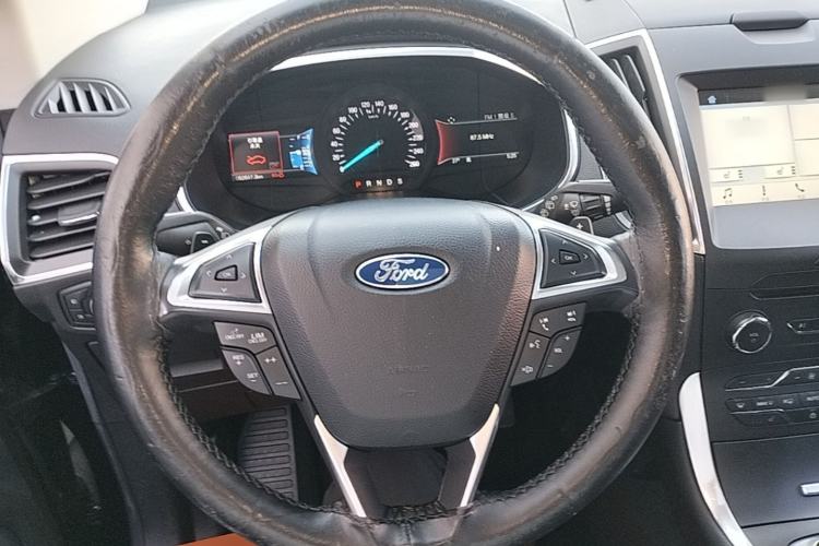 Used Ford Edge 2018 EcoBoost 245 Two-Wheel-Drive Titanium 7-Seater China V Standard Steering Wheel