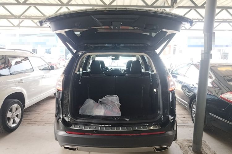 Used Ford Edge 2018 EcoBoost 245 Two-Wheel-Drive Titanium 7-Seater China V Standard Trunk