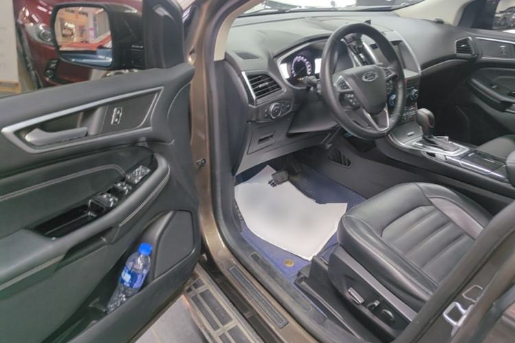 Used Ford Edge 2018 EcoBoost 245 Two-Wheel-Drive Titanium 7-Seater China V Standard Driver Seat