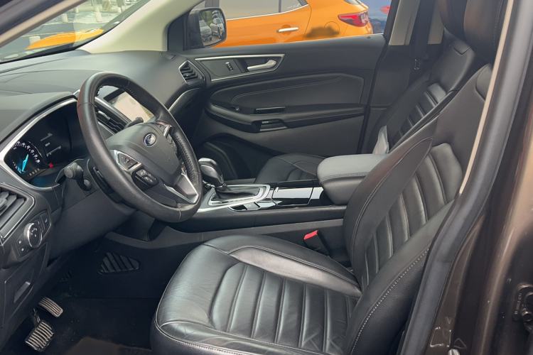 Used Ford Edge 2018 EcoBoost 245 Two-Wheel-Drive Titanium 7-Seater China V Standard Driver Seat