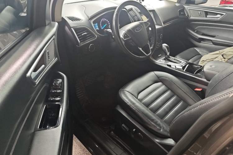 Used Ford Edge 2018 EcoBoost 245 Two-Wheel-Drive Titanium 7-Seater China VI Standard Driver Seat
