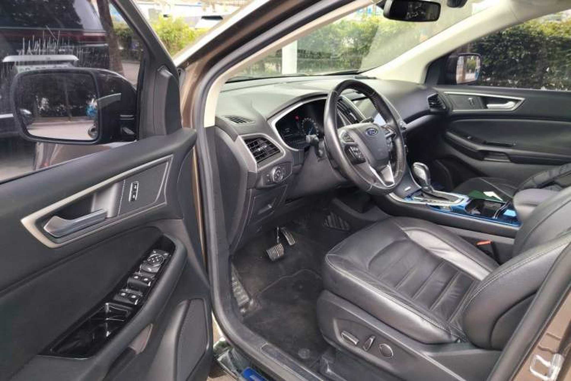 Used Ford Edge 2018 EcoBoost 245 Two-Wheel-Drive Platinum Edition 7-Seater China V Emission Standard Driver Seat