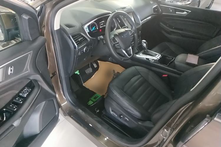 Used Ford Edge 2018 EcoBoost 245 Two-Wheel-Drive Titanium 7-Seater China V Standard Driver Seat