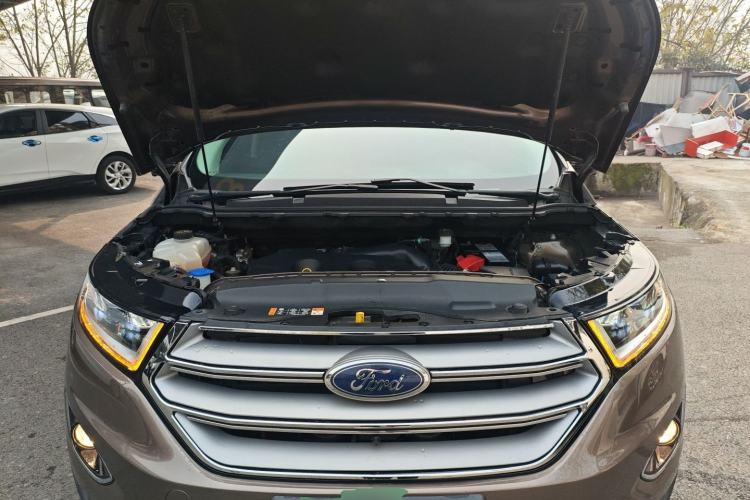 Used Ford Edge 2018 EcoBoost 245 Two-Wheel-Drive Titanium 7-Seater China V Standard Engine Bay
