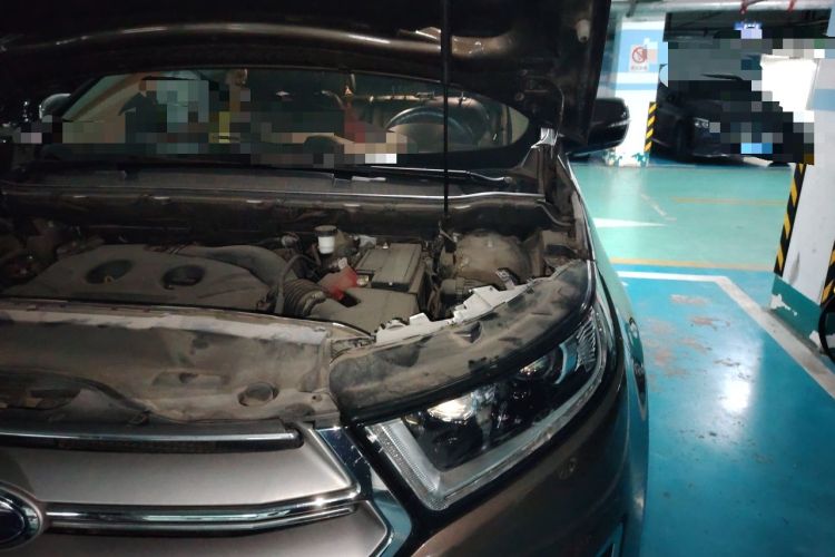 Used Ford Edge 2018 EcoBoost 245 Two-Wheel-Drive Titanium 7-Seater China V Standard Engine Bay Left