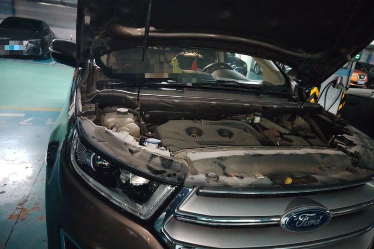 Used Ford Edge 2018 EcoBoost 245 Two-Wheel-Drive Titanium 7-Seater China V Standard Engine Bay Right