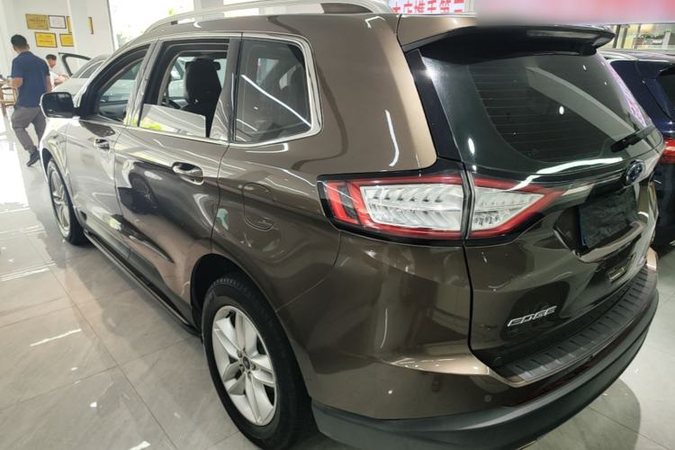 Used Ford Edge 2018 EcoBoost 245 Two-Wheel-Drive Platinum Edition 7-Seater China V Emission Standard Exterior 2