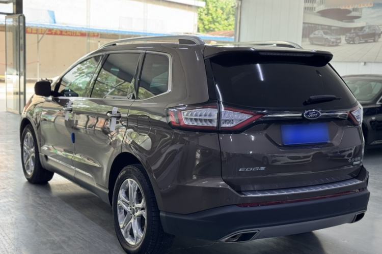 Used Ford Edge 2018 EcoBoost 245 Two-Wheel-Drive Titanium 7-Seater China V Standard Exterior 3