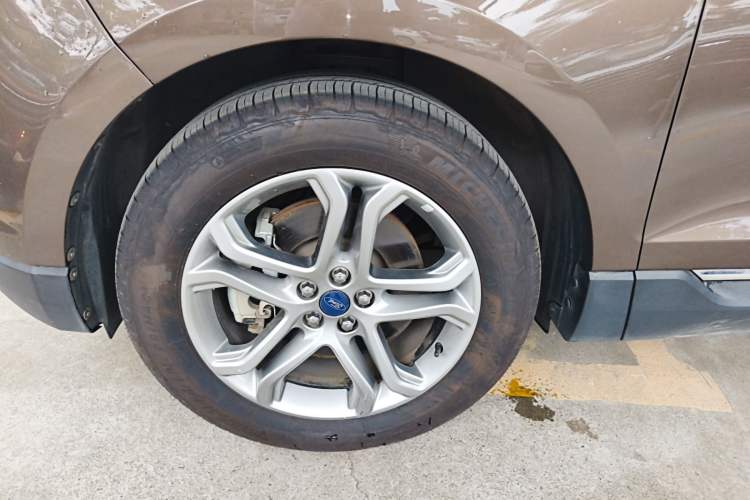 Used Ford Edge 2018 EcoBoost 245 Two-Wheel-Drive Titanium 7-Seater China V Standard Exterior 4
