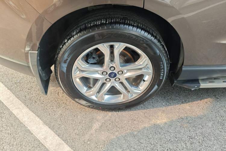 Used Ford Edge 2018 EcoBoost 245 Two-Wheel-Drive Titanium 7-Seater China V Standard Exterior 8