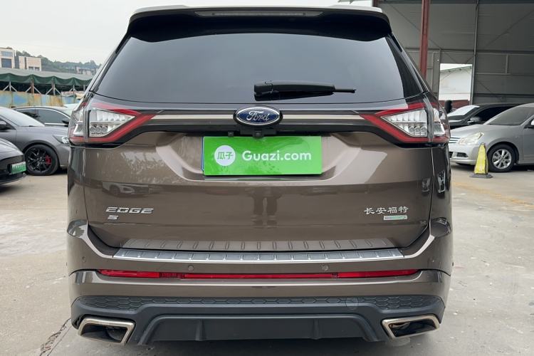 Used Ford Edge 2018 EcoBoost 245 Two-Wheel-Drive Sporty 7-Seater Exterior 8