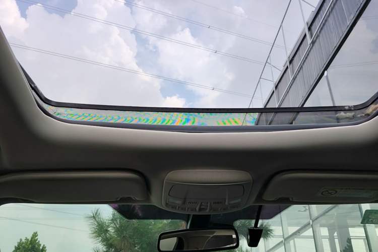 Used Ford Edge 2018 EcoBoost 245 Two-Wheel-Drive Titanium 7-Seater China VI Standard Headliner