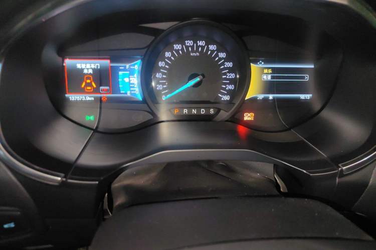 Used Ford Edge 2018 EcoBoost 245 Two-Wheel-Drive Titanium 7-Seater China V Standard Instrument Cluster