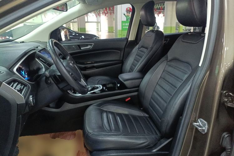Used Ford Edge 2018 EcoBoost 245 Two-Wheel-Drive Platinum Edition 5 Seats Left Front Seat