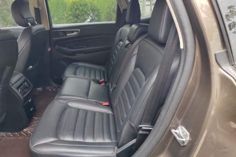 Used Ford Edge 2018 EcoBoost 245 Two-Wheel-Drive Titanium 7-Seater China V Standard Left Rear Seat