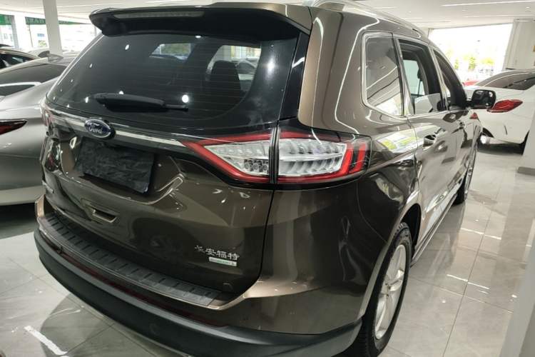 Used Ford Edge 2018 EcoBoost 245 Two-Wheel-Drive Platinum Edition 7-Seater China V Emission Standard Rear Right 45 Deg