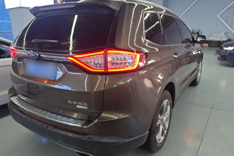 Used Ford Edge 2018 EcoBoost 245 Two-Wheel-Drive Titanium 7-Seater China V Standard Rear Right 45 Deg