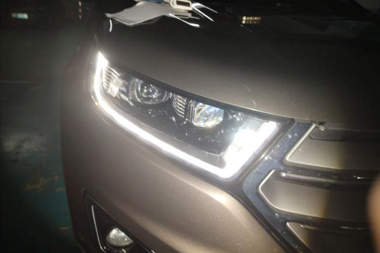 Used Ford Edge 2018 EcoBoost 245 Two-Wheel-Drive Titanium 7-Seater China V Standard Right Front Headlight
