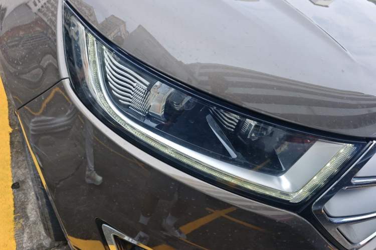 Used Ford Edge 2018 EcoBoost 245 Two-Wheel-Drive Titanium 7-Seater China V Standard Right Front Headlight
