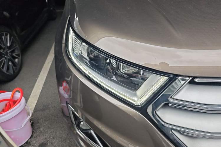 Used Ford Edge 2018 EcoBoost 245 Two-Wheel-Drive Titanium 7-Seater China VI Standard Right Front Headlight
