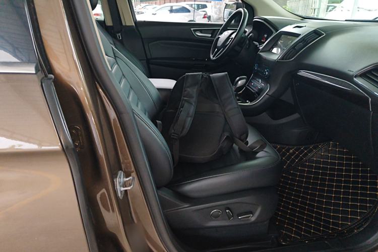 Used Ford Edge 2018 EcoBoost 245 Two-Wheel-Drive Titanium 7-Seater China V Standard Right Front Seat