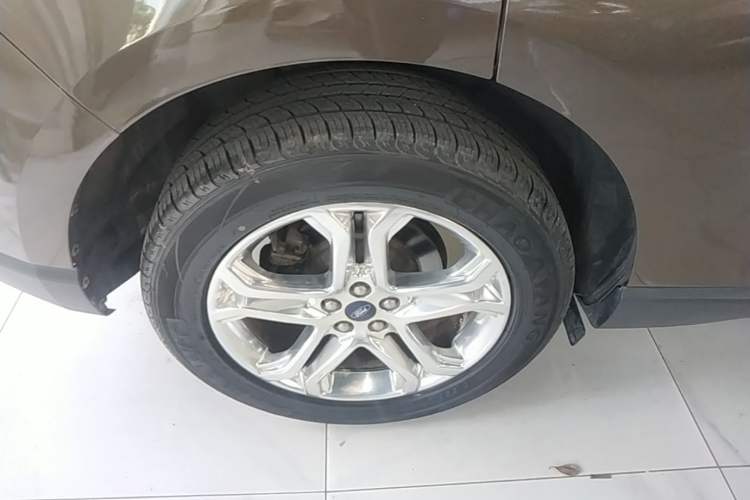 Used Ford Edge 2018 EcoBoost 245 Two-Wheel-Drive Titanium 7-Seater China V Standard Right Rear Wheel Hub