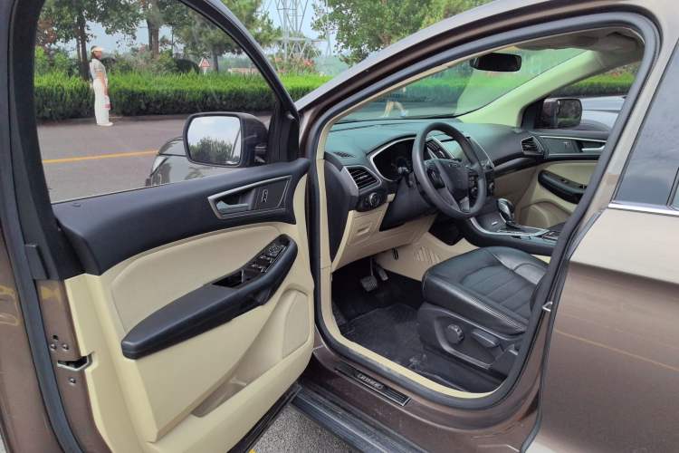 Used Ford Edge 2018 EcoBoost 245 Two-Wheel-Drive Titanium 5-Seater China V Standard Driver Seat