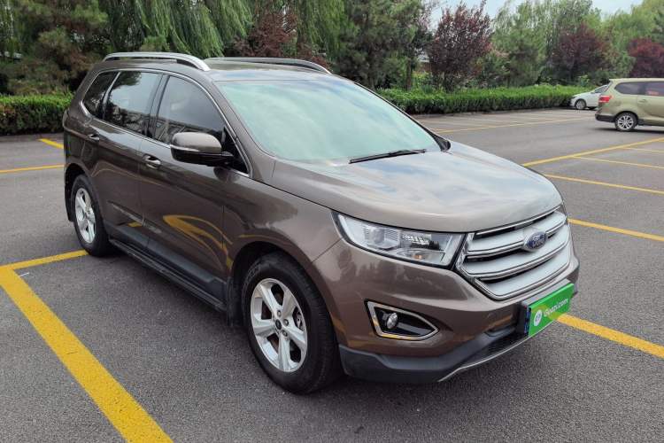 Used Ford Edge 2018 EcoBoost 245 Two-Wheel-Drive Titanium 5-Seater China V Standard Front Right 45 Deg