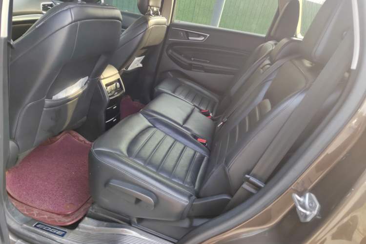 Used Ford Edge 2018 EcoBoost 245 Two-Wheel-Drive Titanium 7-Seater China V Standard Left Rear Seat