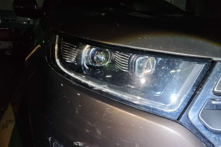 Used Ford Edge 2018 EcoBoost 245 Two-Wheel-Drive Titanium 7-Seater China V Standard Right Front Headlight