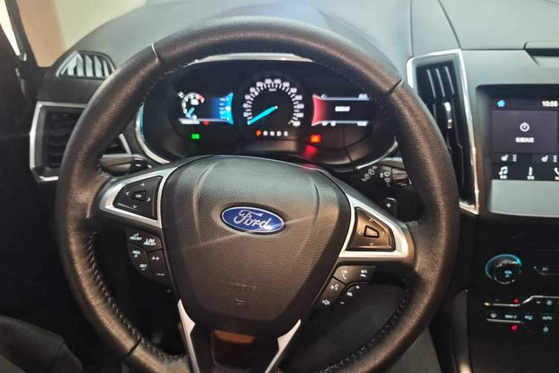Used Ford Edge 2018 EcoBoost 245 Two-Wheel-Drive Titanium 7-Seater China VI Standard Steering Wheel