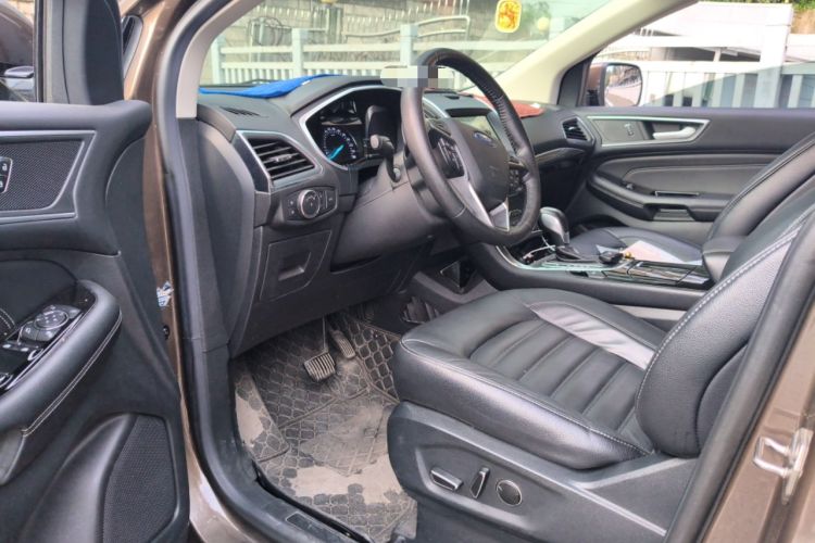 Used Ford Edge 2018 EcoBoost 245 Two-Wheel-Drive Titanium 7-Seater China V Standard Driver Seat