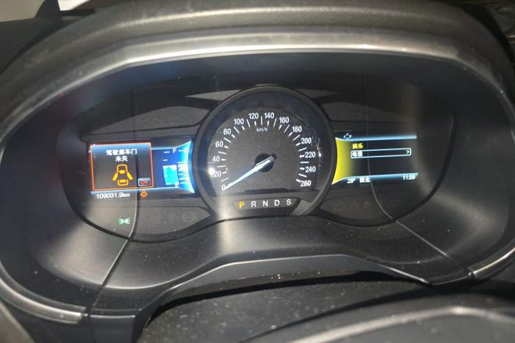 Used Ford Edge 2018 EcoBoost 245 Two-Wheel-Drive Titanium 7-Seater China V Standard Instrument Cluster
