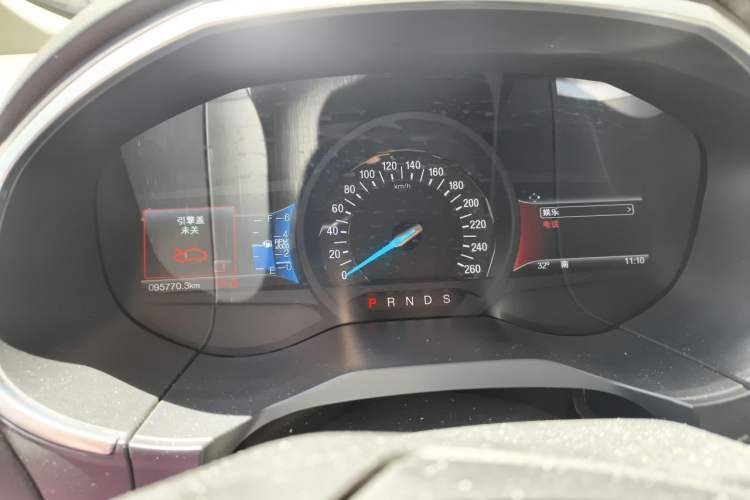 Used Ford Edge 2018 EcoBoost 245 Two-Wheel-Drive Titanium 7-Seater China VI Standard Instrument Cluster