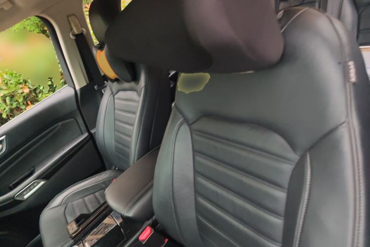 Used Ford Edge 2018 EcoBoost 245 Two-Wheel-Drive Titanium 7-Seater China V Standard Left Front Seat