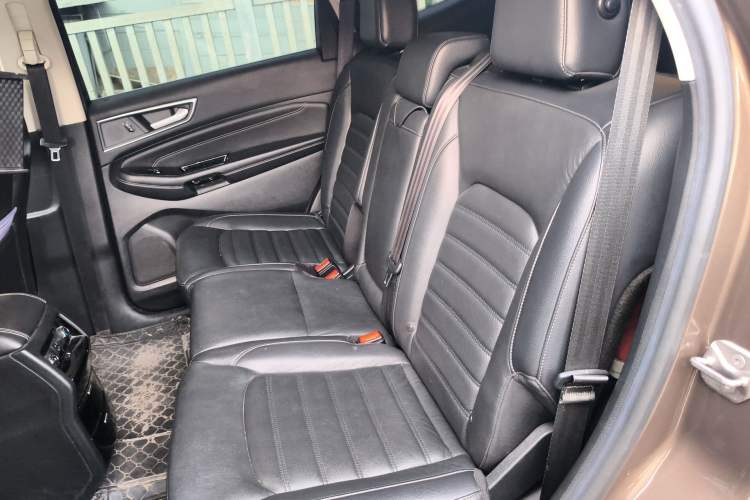 Used Ford Edge 2018 EcoBoost 245 Two-Wheel-Drive Titanium 7-Seater China V Standard Left Rear Seat