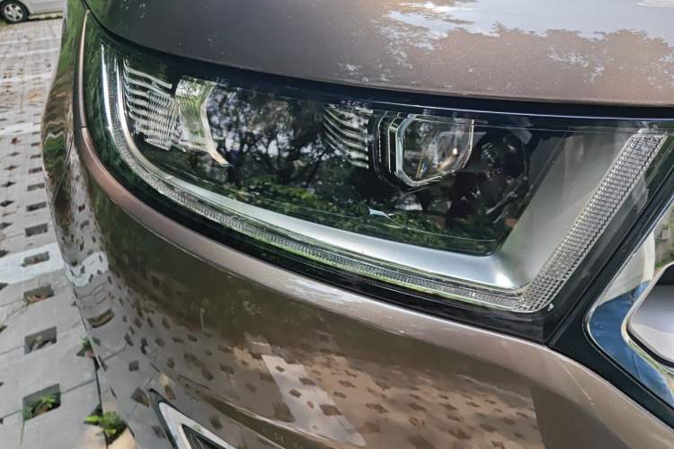 Used Ford Edge 2018 EcoBoost 245 Two-Wheel-Drive Titanium 7-Seater China V Standard Right Front Headlight