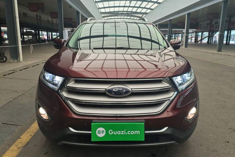 Used Ford Edge 2018 EcoBoost 245 Four-Wheel Drive Titanium 7-Seater Front