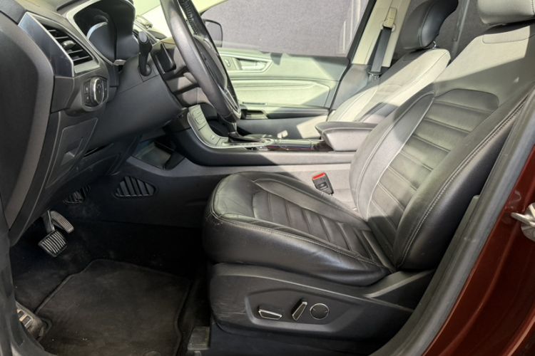 Used Ford Edge 2018 EcoBoost 245 Two-Wheel-Drive Titanium 7-Seater China V Standard Left Front Seat