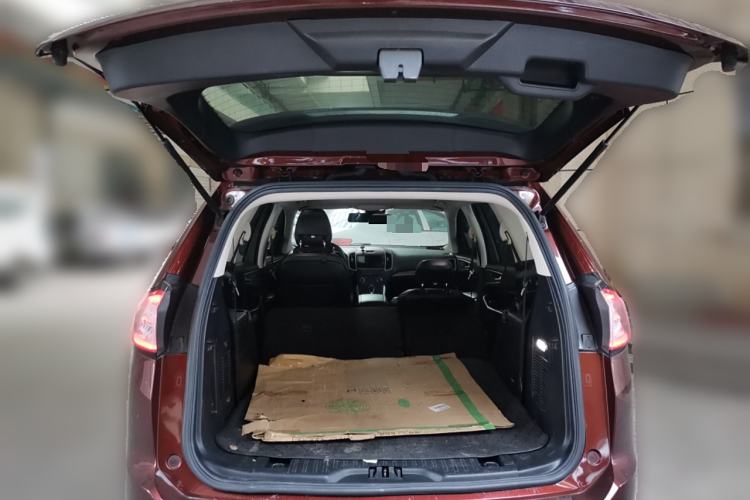 Used Ford Edge 2018 EcoBoost 245 Two-Wheel-Drive Platinum Edition 7-Seater China V Emission Standard Trunk