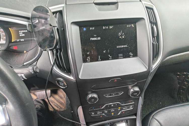 Used Ford Edge 2018 EcoBoost 245 Two-Wheel-Drive Titanium 7-Seater China V Standard Audio And AC Panel