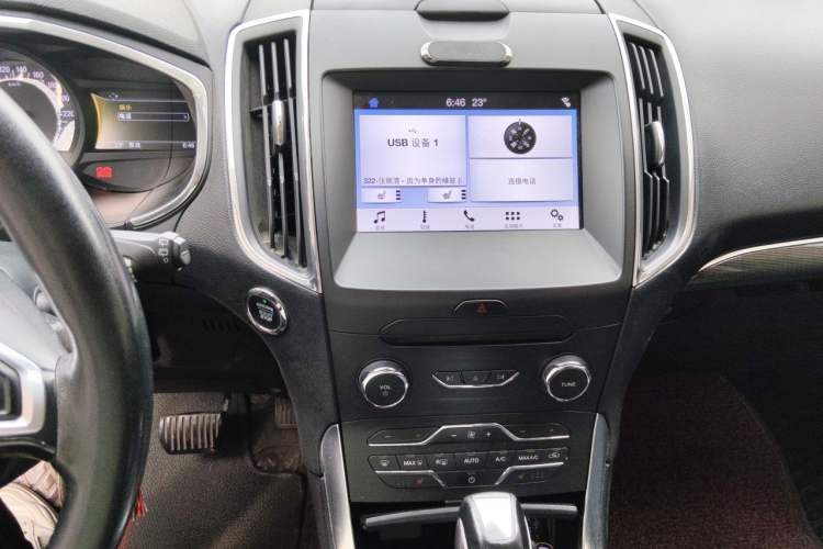 Used Ford Edge 2018 EcoBoost 245 Two-Wheel-Drive Titanium 7-Seater China V Standard Audio And AC Panel