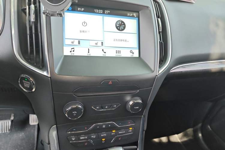Used Ford Edge 2018 EcoBoost 245 Two-Wheel-Drive Titanium 7-Seater China V Standard Audio And AC Panel