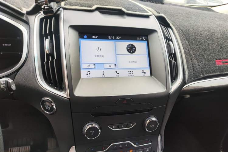 Used Ford Edge 2018 EcoBoost 245 Two-Wheel-Drive Titanium 7-Seater China V Standard Audio And AC Panel