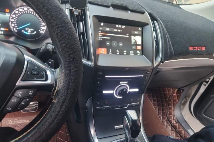 Used Ford Edge 2018 EcoBoost 245 4x4 Titanium Plus 7-Seater China V Standard Audio And AC Panel