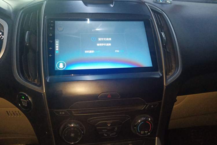 Used Ford Edge 2018 EcoBoost 245 Two-Wheel-Drive Titanium 5-Seater China V Standard Audio And AC Panel