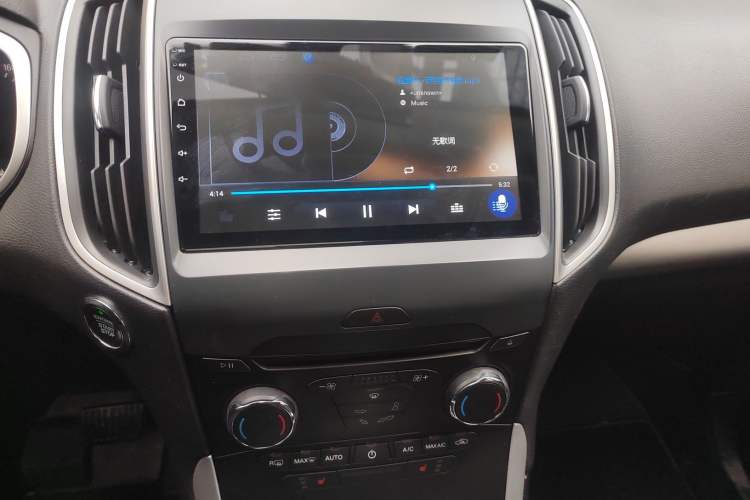 Used Ford Edge 2018 Facelifted EcoBoost 245 Two-Wheel-Drive Platinum Edition 5 Seats China V Emission Standard Audio And AC Panel