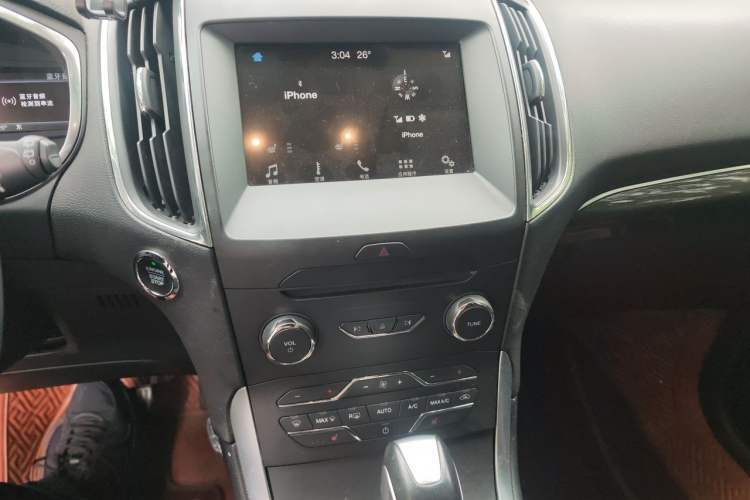 Used Ford Edge 2018 EcoBoost 245 Two-Wheel-Drive Titanium 7-Seater China VI Standard Audio And AC Panel