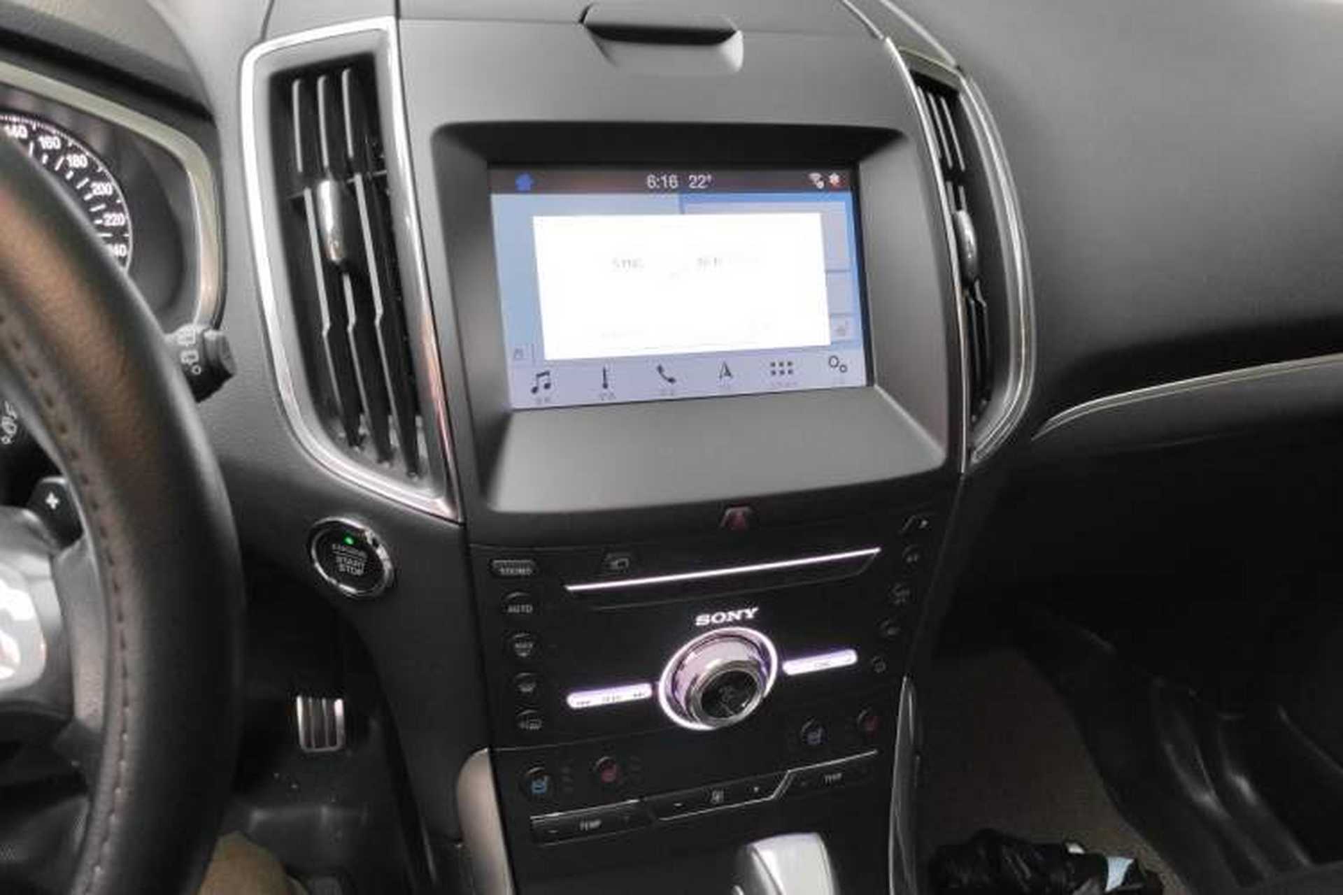 Used Ford Edge 2018 EcoBoost 245 4x4 Titanium Plus 7-Seater China V Standard Audio And AC Panel